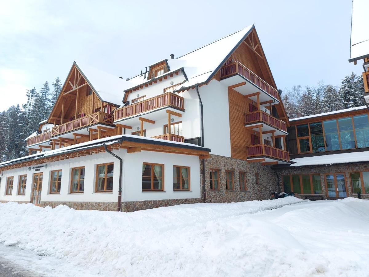 Pohorje Village Wellbeing - Wellness & Bolfenk 4*